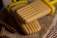 Spiced Pumpkin Cheesecake Pops