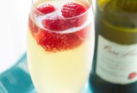 Strawberry Limoncello Spritz