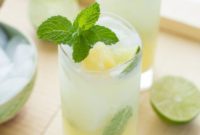 Thursday’s Tropical Escape: Pineapple Coconut Mojito