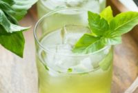 Zingy Thursday Basil Ginger Gin Fizz
