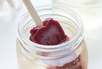 Thirsty Thursday: Frozen Fruit Prosecco Pops