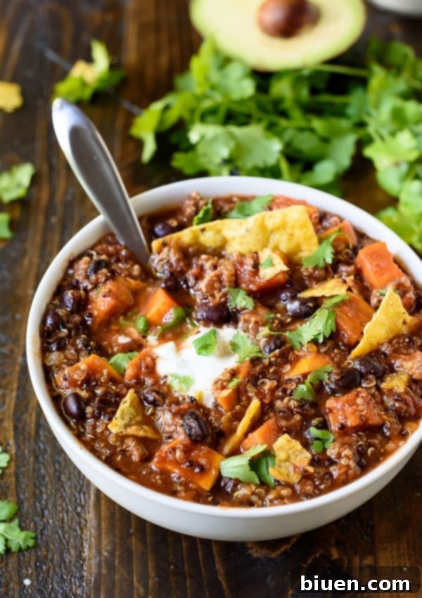 Slow Cooker Turkey Quinoa Chili