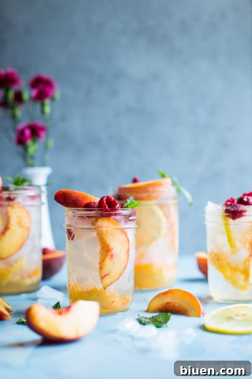 Fresh Peach Crush Cocktail