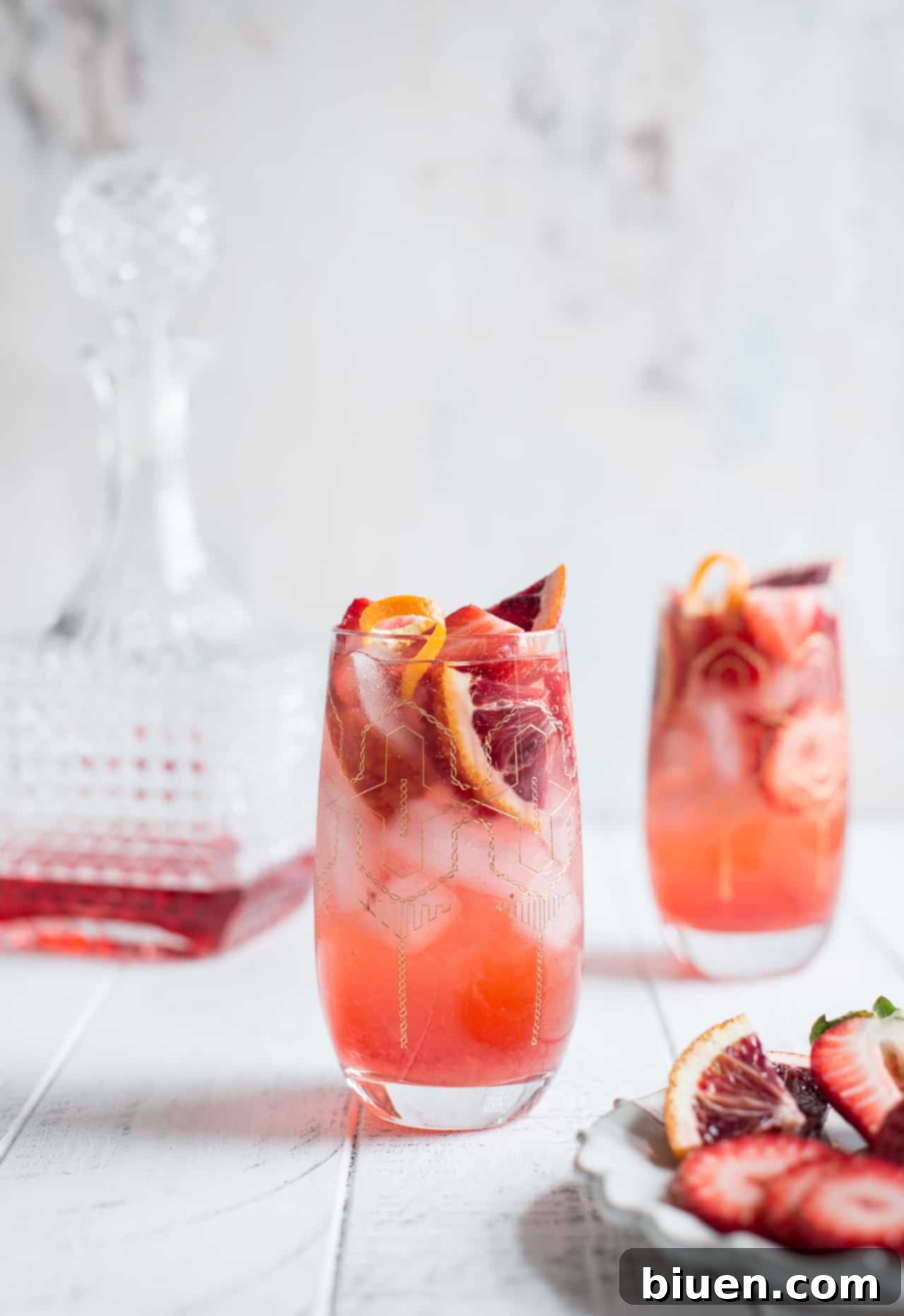Strawberry Campari Gin Spritz