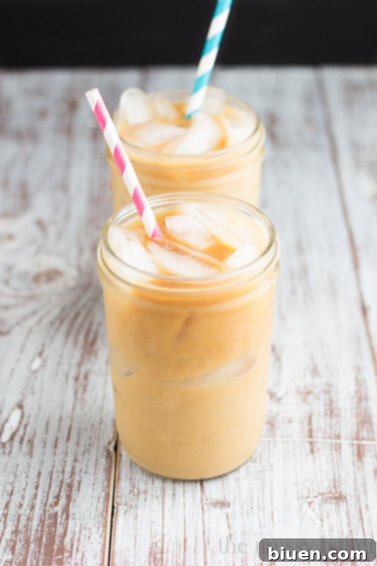 Cold Brewed Coffee Tutorial | www.themessybakerblog.com