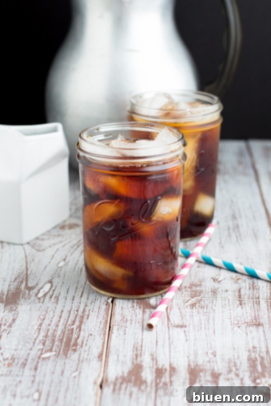Cold Brewed Coffee Tutorial | www.themessybakerblog.com