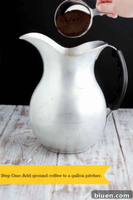 Cold Brewed Coffee Tutorial | www.themessybakerblog.com