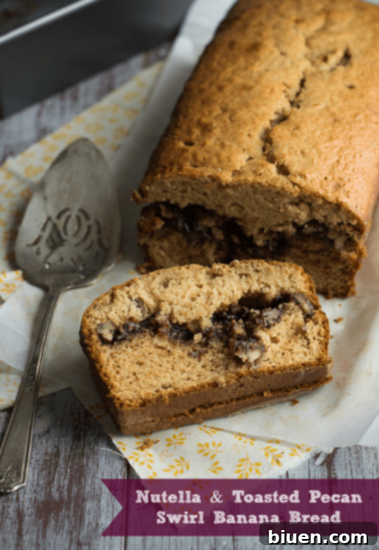 Nutella & Toasted Pecan Swirl Banana Bread | www.themessybakerblog.com