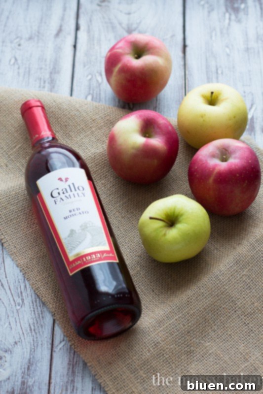 Gallo Family Red Moscato Wine | www.themessybakerblog.com