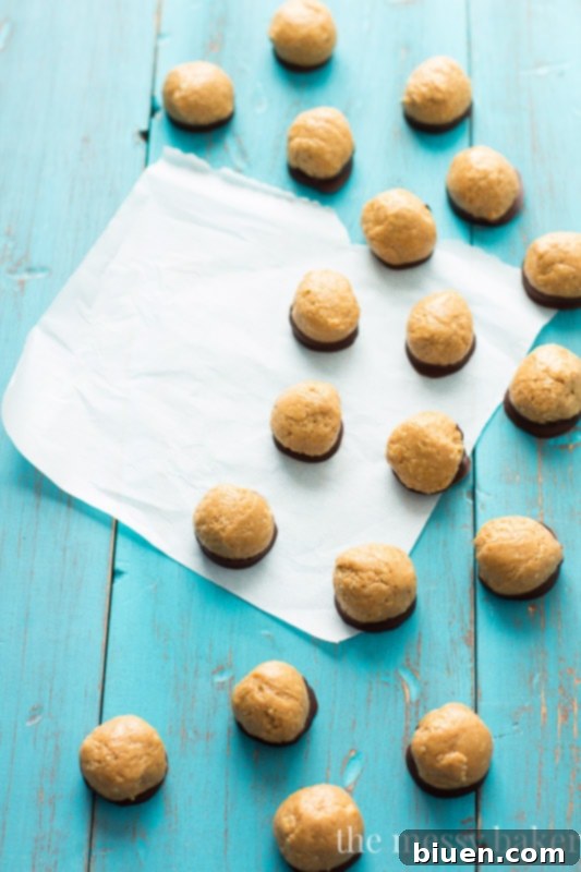 Healthy Peanut Butter Buckeyes