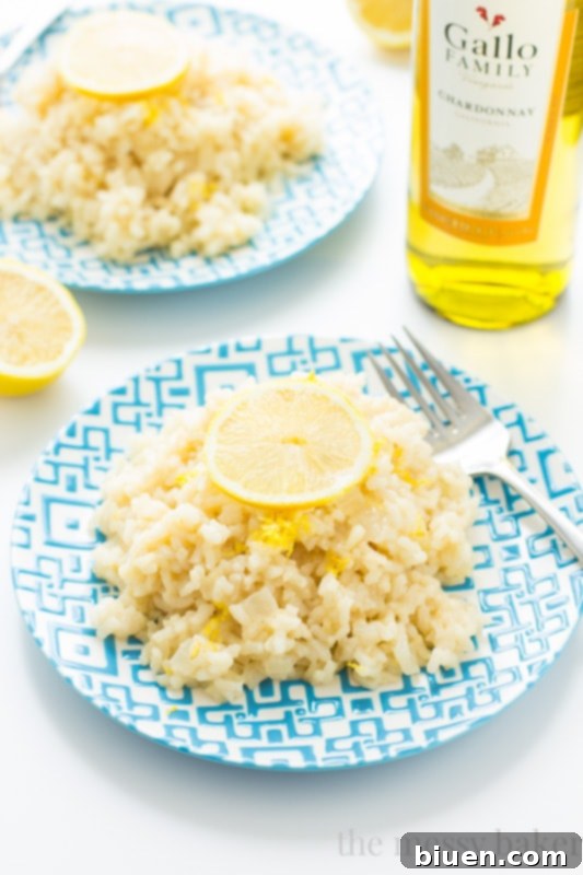 Delicious Creamy Lemon Risotto in a Bowl