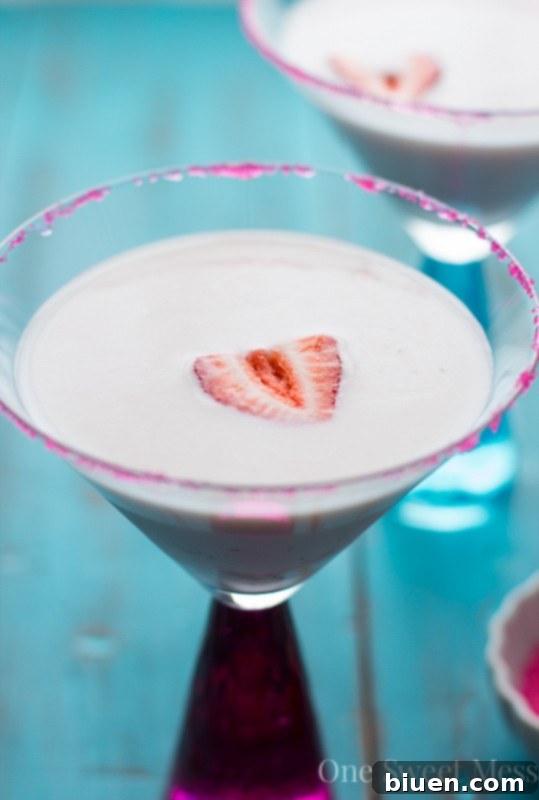 Thursday Temptation: Strawberry Shortcake Martini 37 Strawberry Shortcake Martini