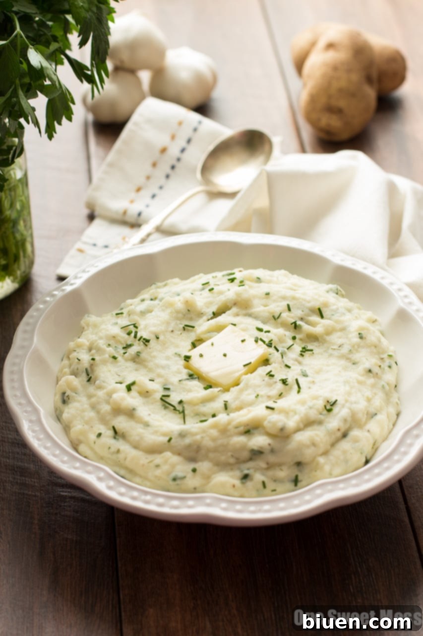 Roasted Garlic Ranch Mashed Potatoes