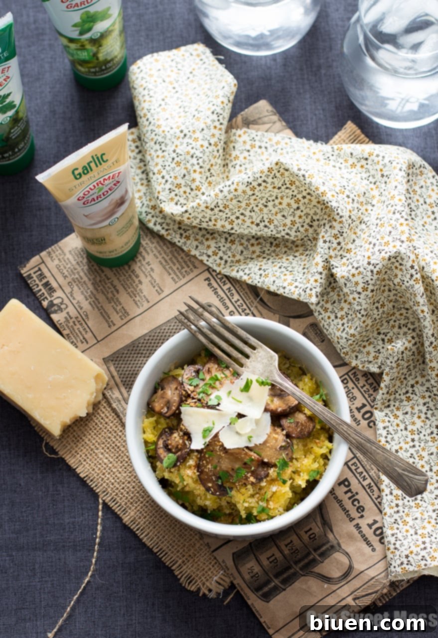 Wholesome Garlic and Herb Spaghetti Squash with Mushrooms 7 Garlic & Herb Spaghetti Squash with Mushrooms