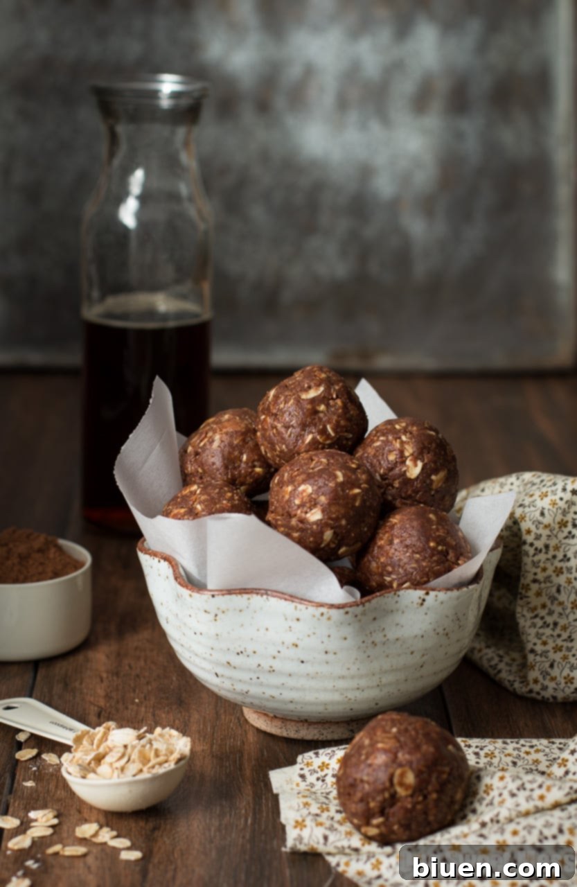 Almond Joy Energy Balls {Gluten-Free & Vegan}: These pop-able snacks are healthy, all-naturally sweetened, and made with healthy and wholesome ingredients. 